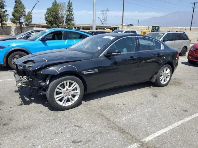 SAJAD4FX7JCP32552