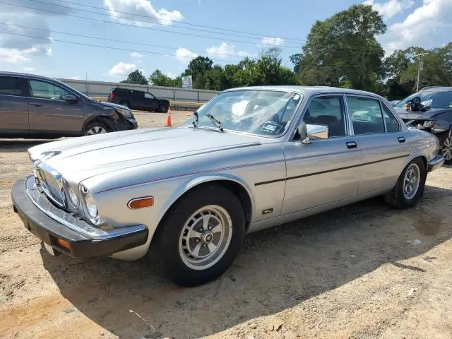 SAJAV134XCC331523