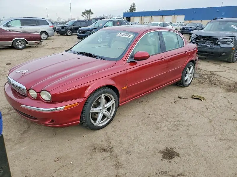 SAJEA51C74WD68143