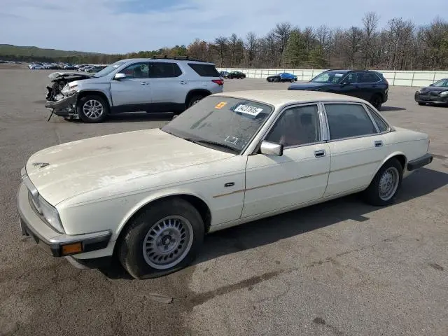SAJHV164XJC539697