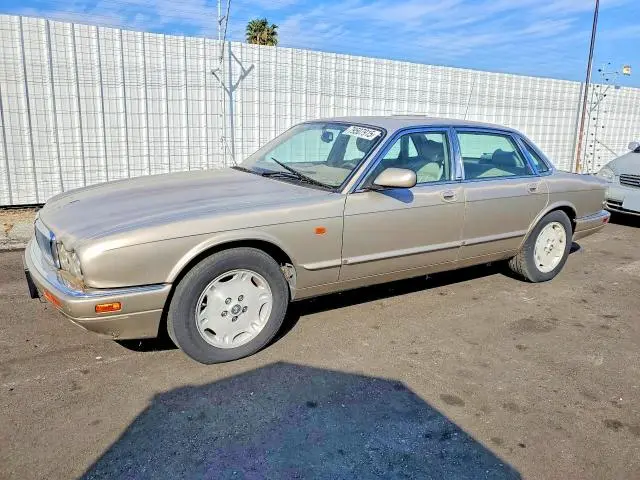 SAJHX1247TC773265