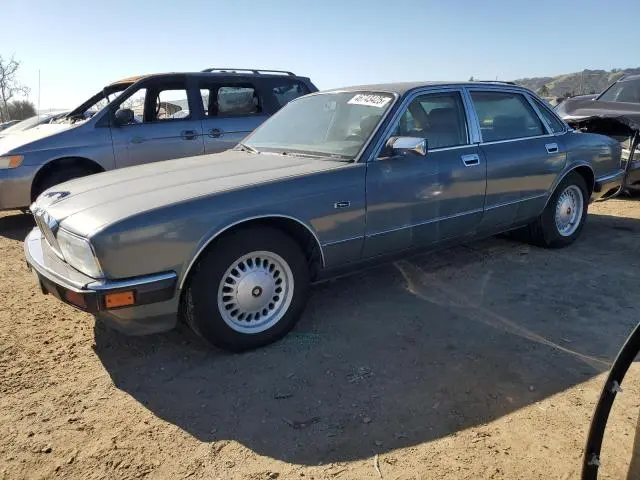 SAJHY1748MC636987
