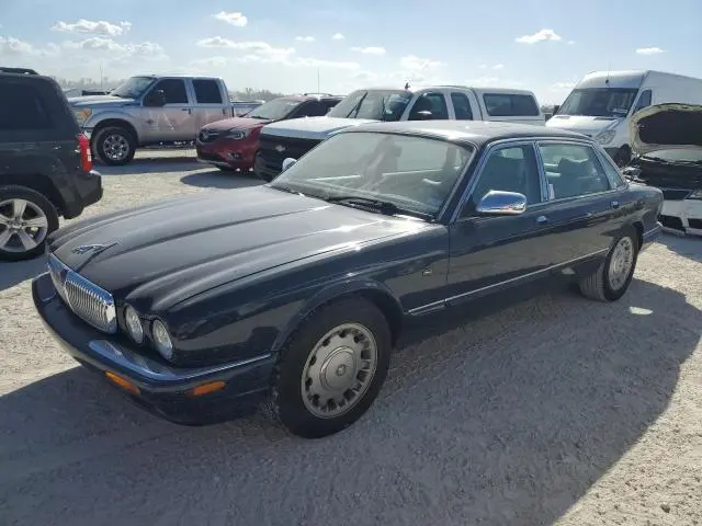 SAJKX6049XC853940