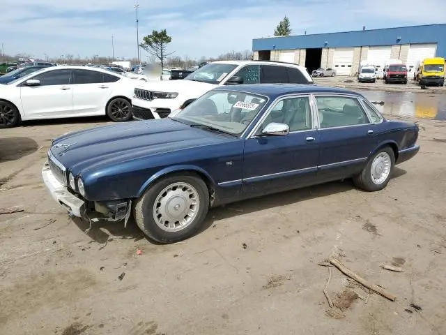 SAJKX6246WC832202