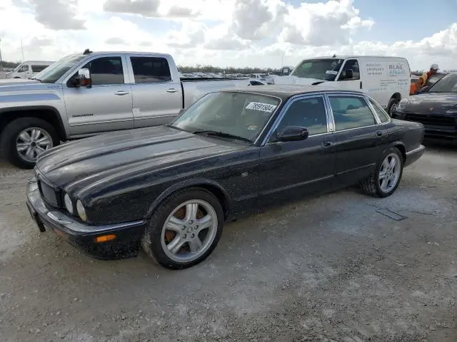 SAJPF1843XC872421
