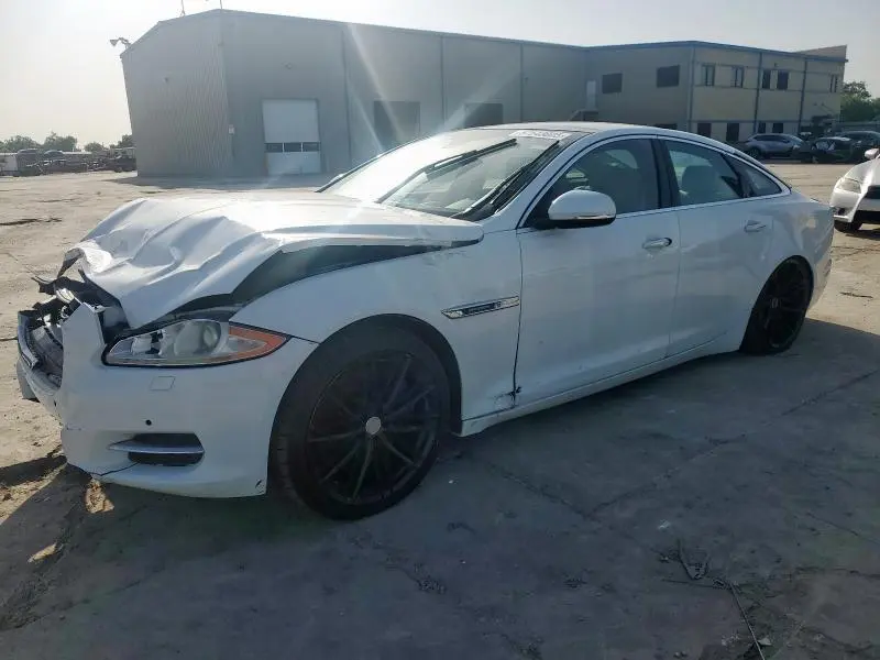 SAJWA1GT4EMV60053