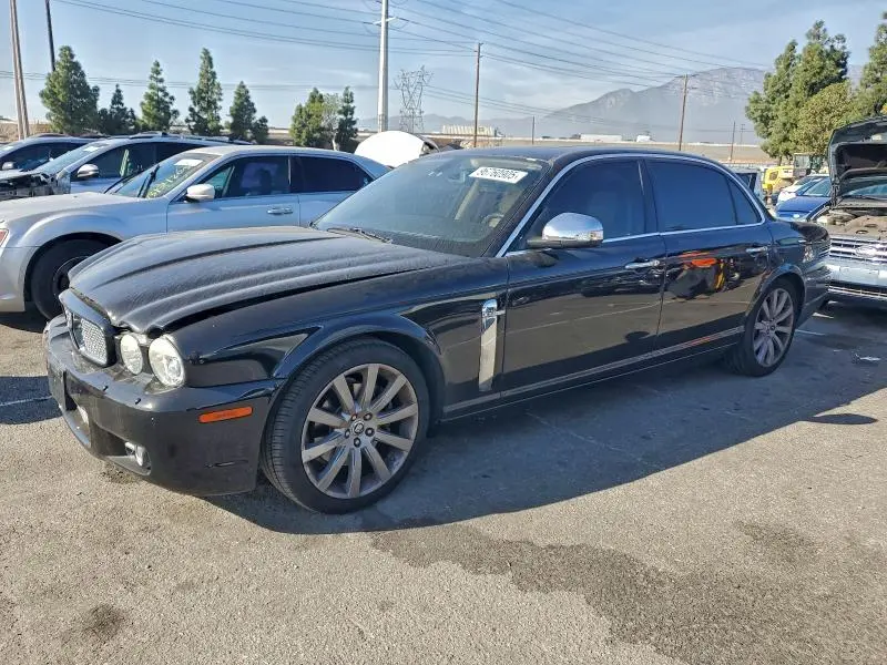 SAJWA82BX8SH19264