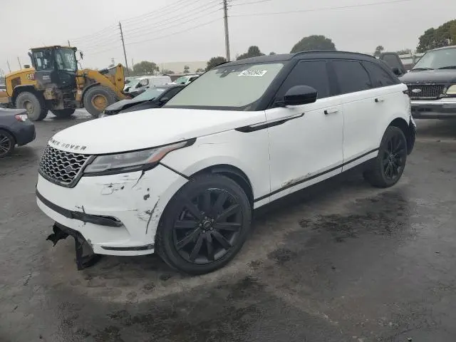 SALYB2RX9JA775829