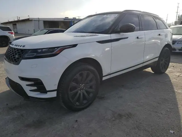 SALYL2RN1JA709853