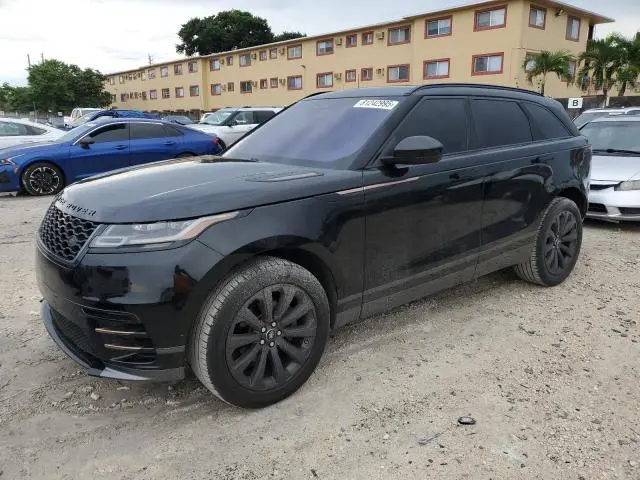 SALYL2RX9JA736882