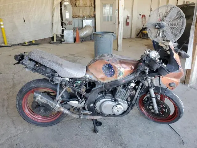 VTTGM51AX52102681