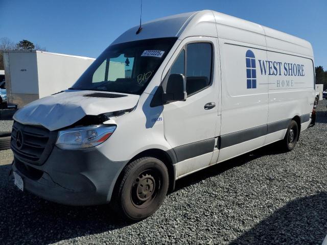 W1Y4ECHYXNT083775