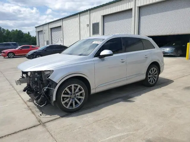 WA1AHAF71JD041605