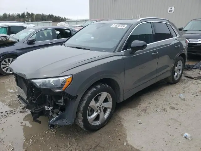 WA1AUCF33M1100504