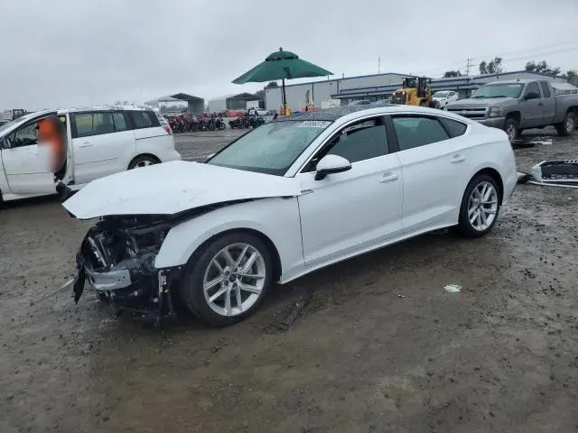 WAUDACF55RA055857