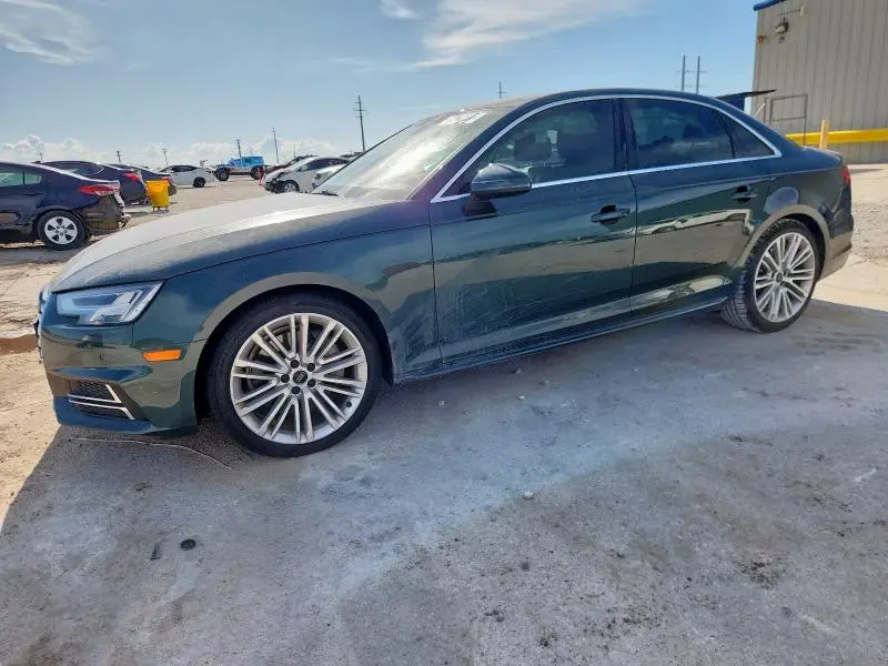 WAUENAF45HN025835