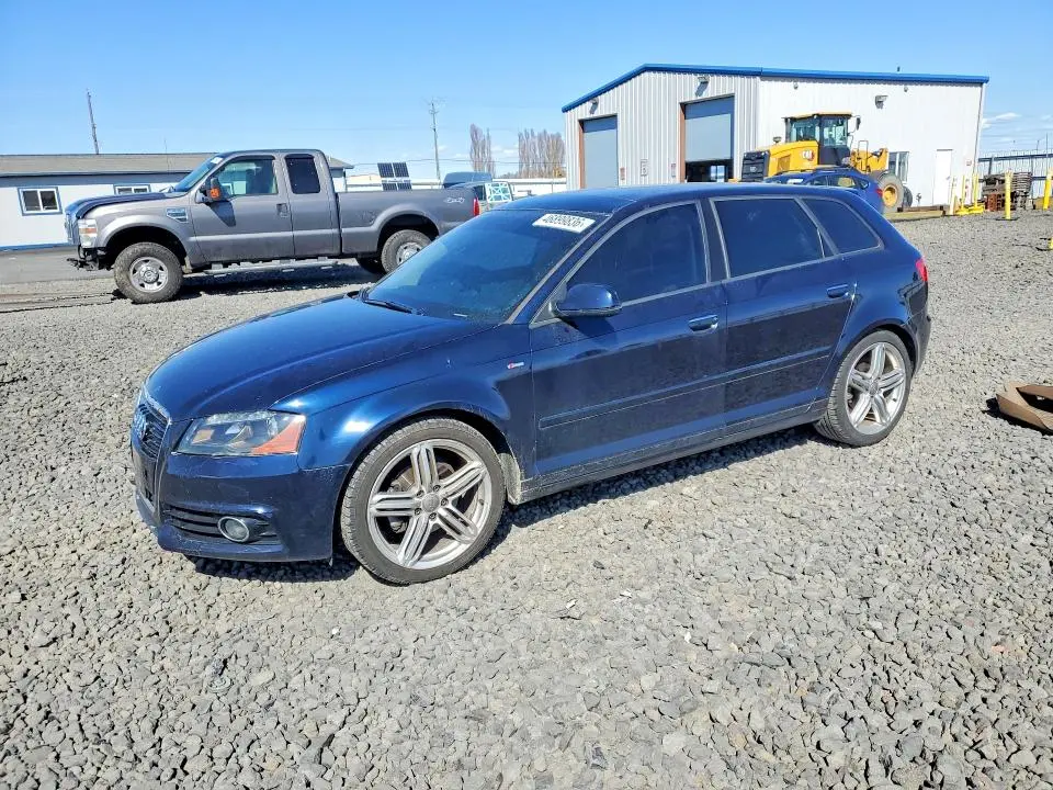 WAUKJAFM4CA075639