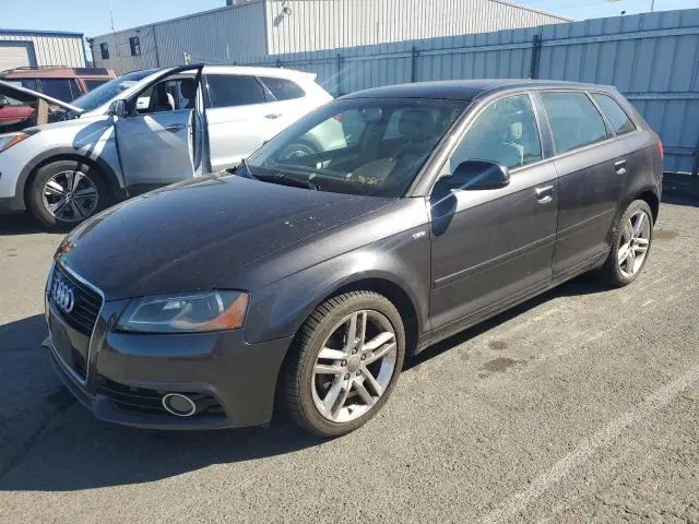 WAUKJAFM6BA029888