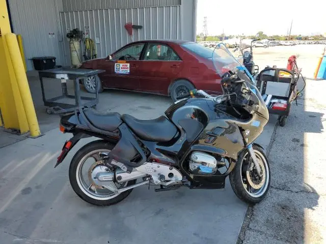 WB1041803T0440990