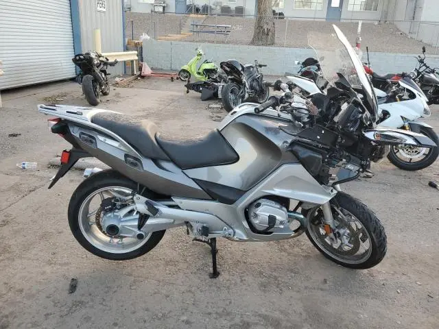 WB1044008CZW21494