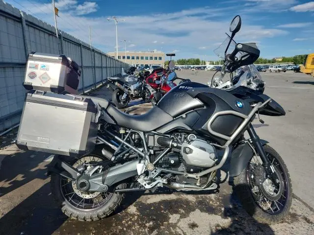 WB1048003DZX68721