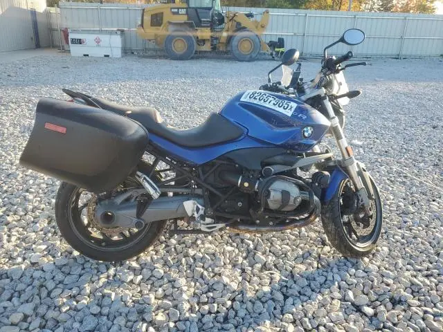 WB1049000EZX97889