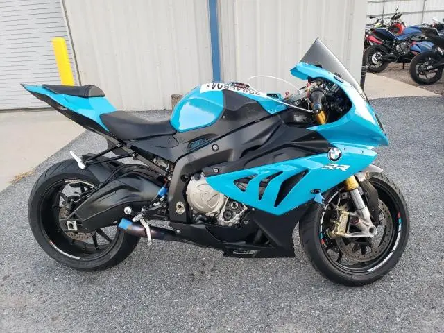 WB1053400CZL15018