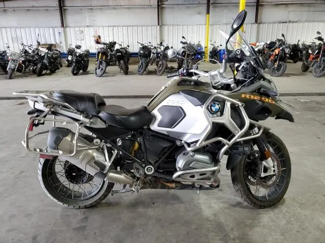 WB10A1202FZ098515