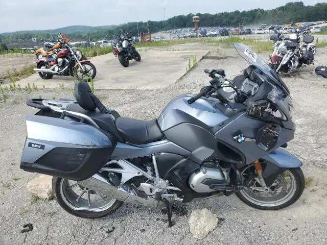 WB10A1305EZ190621