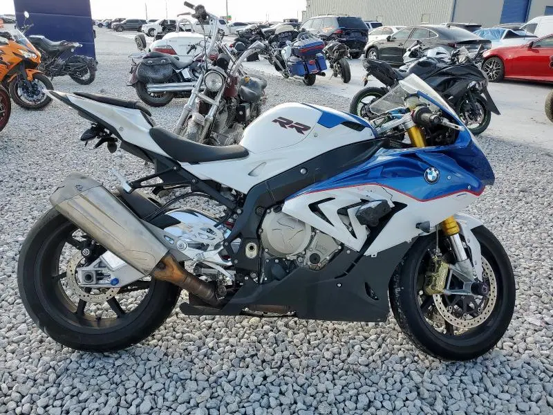 WB10D2101FZ352701