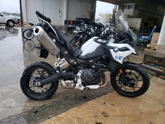 WB10K5300R6J79540