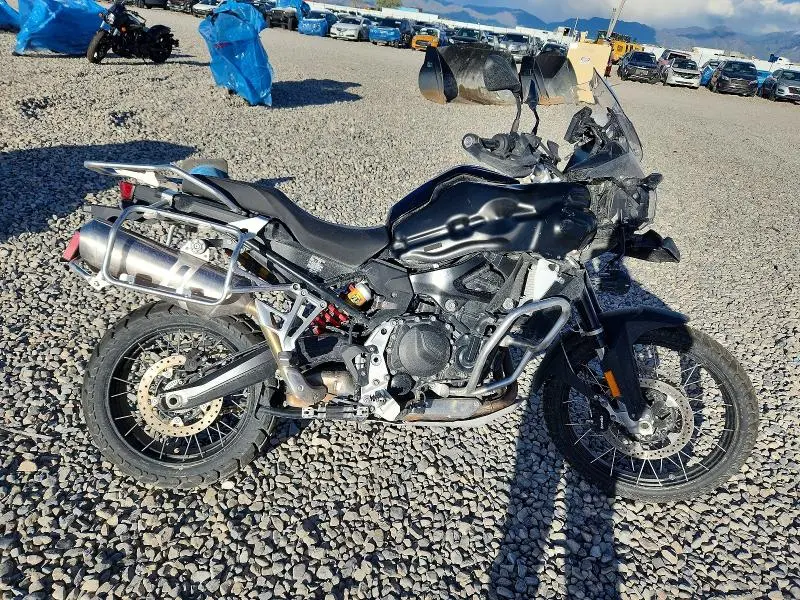 WB10K7301R6J83396