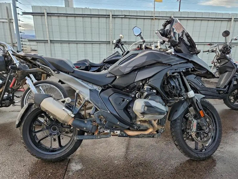 WB10M2308R6K49701