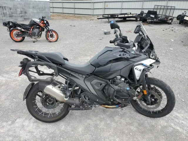 WB10M2309R6J90285