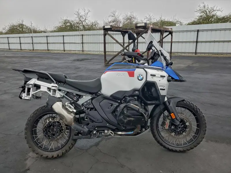 WB10M3303S6K95089
