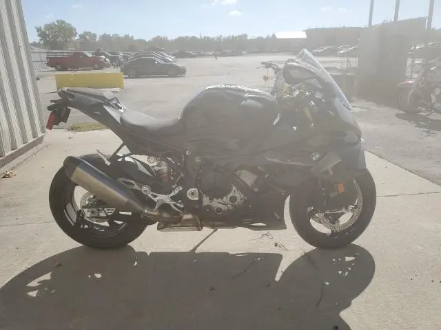 WB10P230XS6L86068