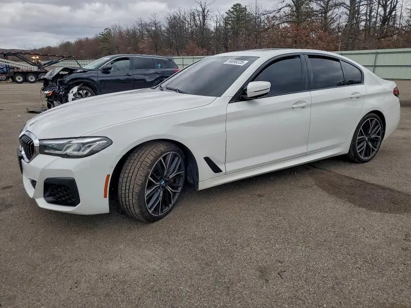 WBA53BJ08MWW89115