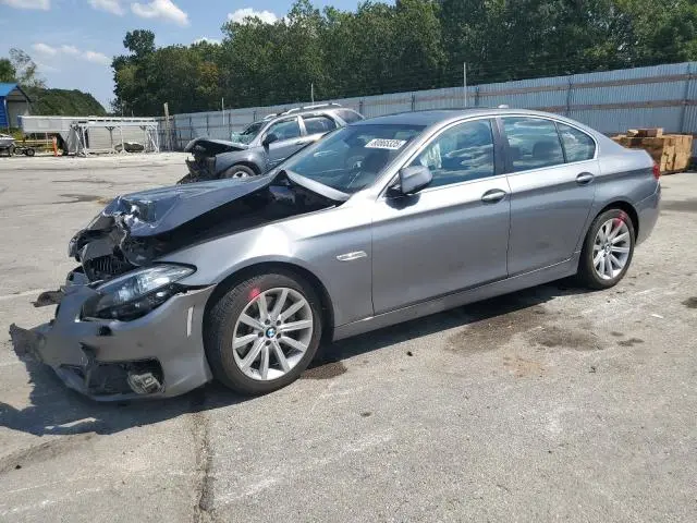 WBA5B3C57FD542395