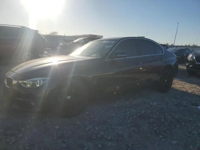 WBA8D9G56HNT90997