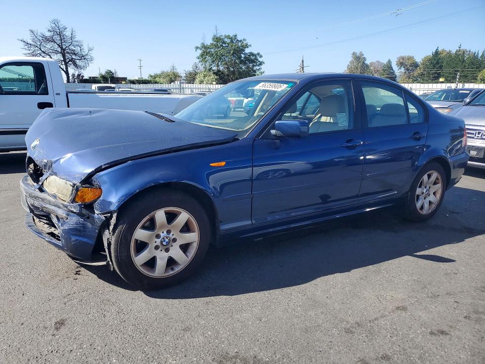 WBAAZ33445KW76938