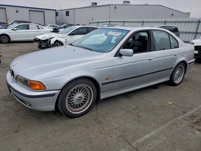 WBADM6348XGU02466