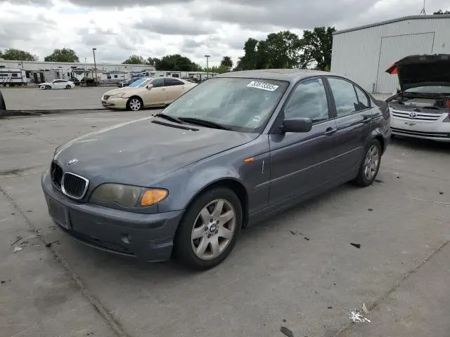 WBAET37442NJ19955