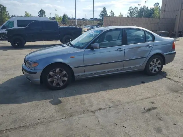 WBAET37444NJ96506