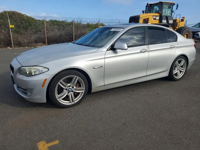WBAFR7C54CC813664