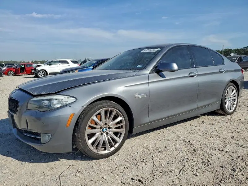 WBAFR9C51BC599341