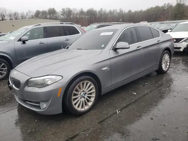 WBAFU7C52CDU60611