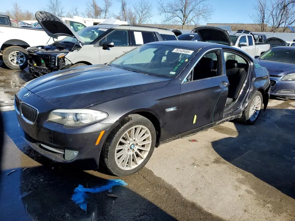 WBAFU7C59CDU66051