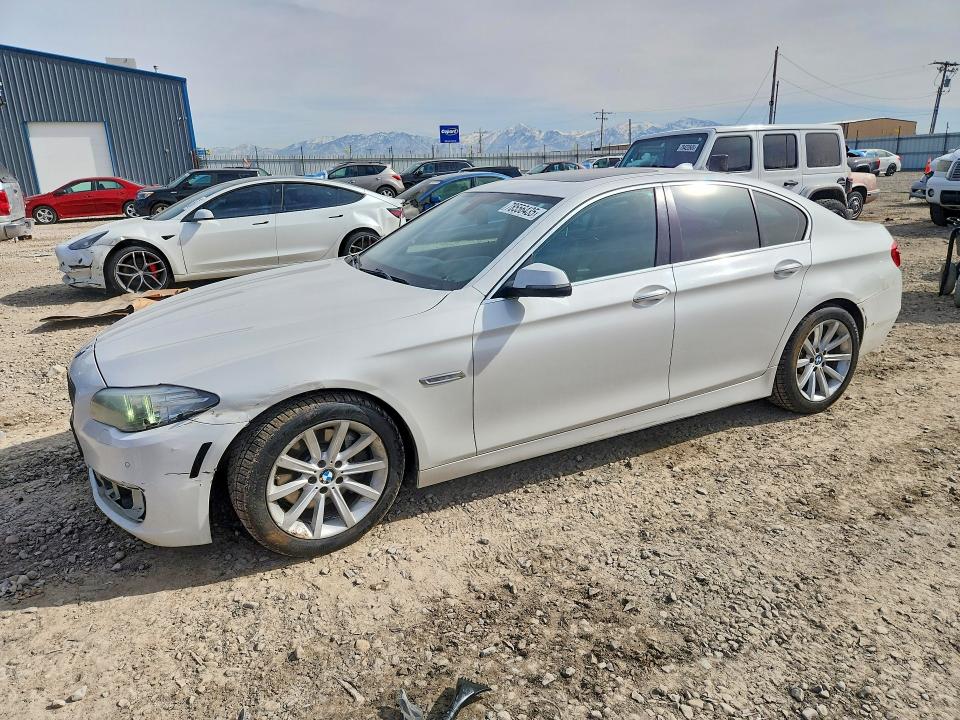 WBAFV3C53ED684334