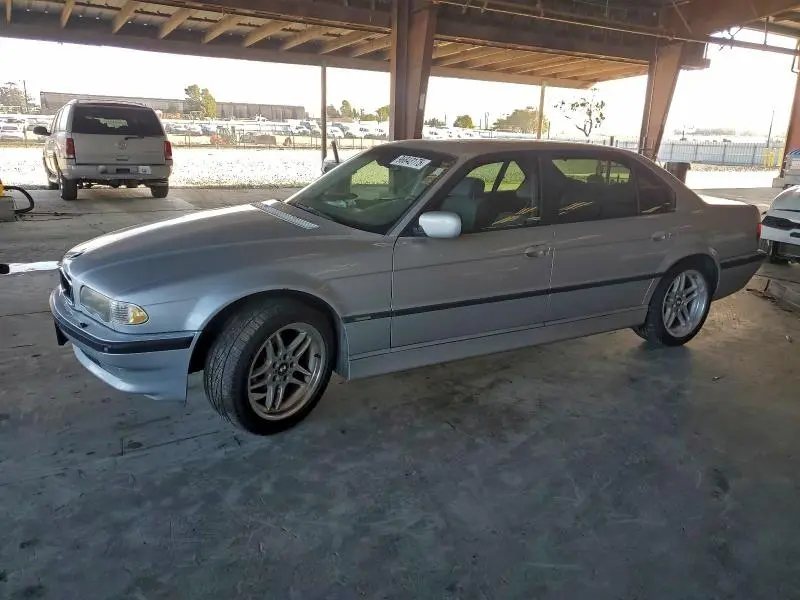 WBAGH834X1DP18537