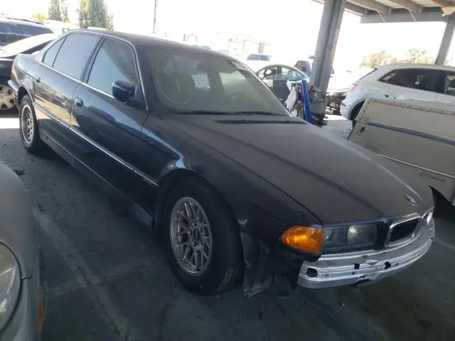WBAGJ8321WDM23045